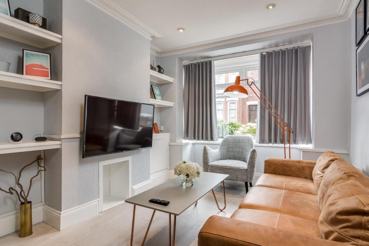 Stylish Home With Smart Technology Μπέλφαστ Εξωτερικό φωτογραφία